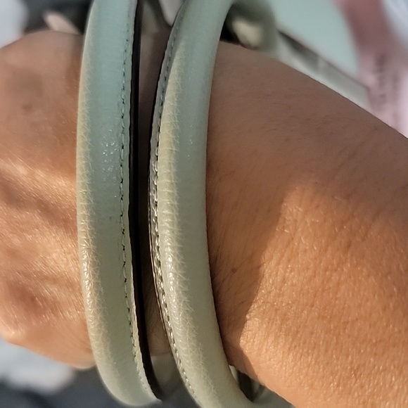 NWT Kate Spade Sylvia Large Dome Satchel in a light pistachio green - Picture 12 of 12